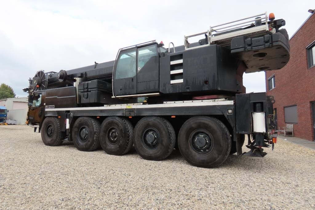 Liebherr LTM 1095-5.1 - Terepjáró autódaru: 4 kép. Liebherr LTM 1095-5.1 - Terepjáró autódaru: 4 kép.
