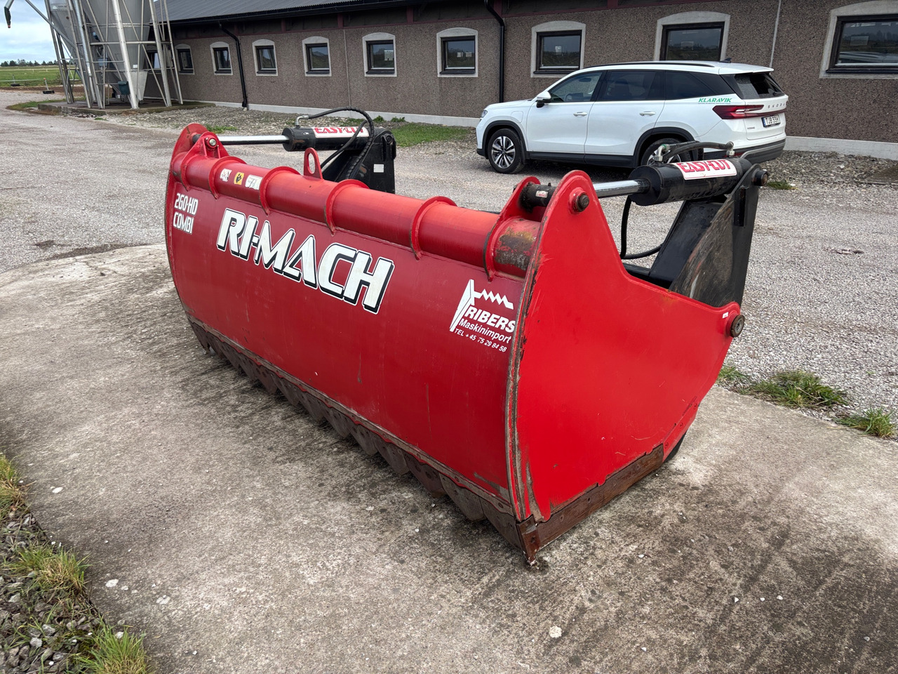 RI-Mach EC260 HD-C - Adapterek - Mezőgazdasági gépek: 1 kép. RI-Mach EC260 HD-C - Adapterek - Mezőgazdasági gépek: 1 kép.