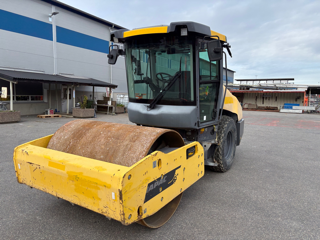 Atlas Copco Dynapac 1500D - Talajtömörítő: 1 kép. Atlas Copco Dynapac 1500D - Talajtömörítő: 1 kép.