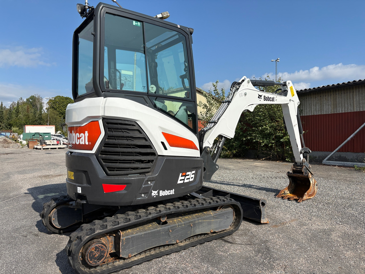 Bobcat E26 - Kotrógép: 1 kép. Bobcat E26 - Kotrógép: 1 kép.