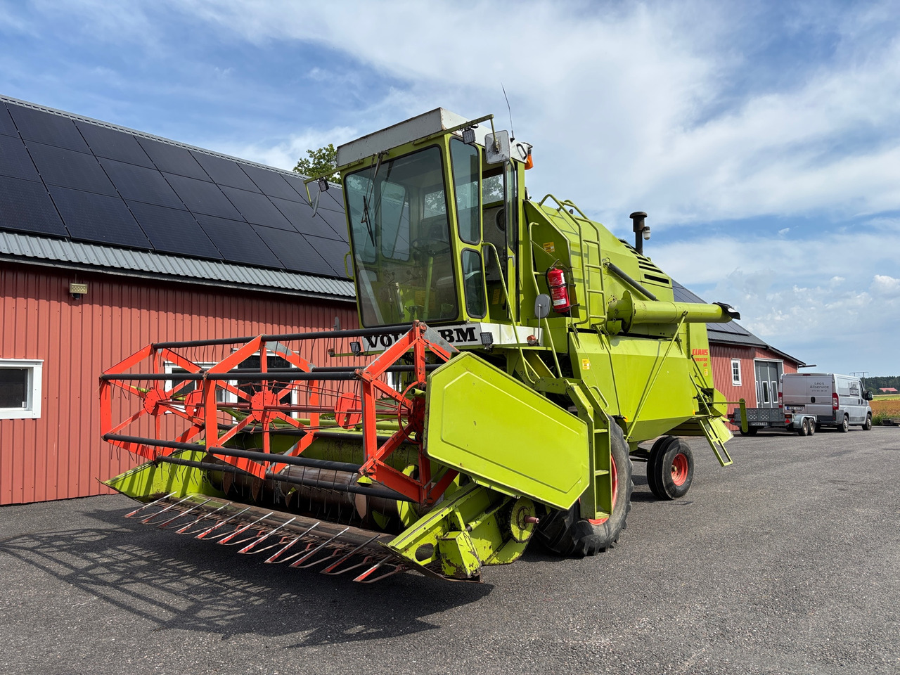Claas Mercator 60 - Kombájn: 1 kép. Claas Mercator 60 - Kombájn: 1 kép.