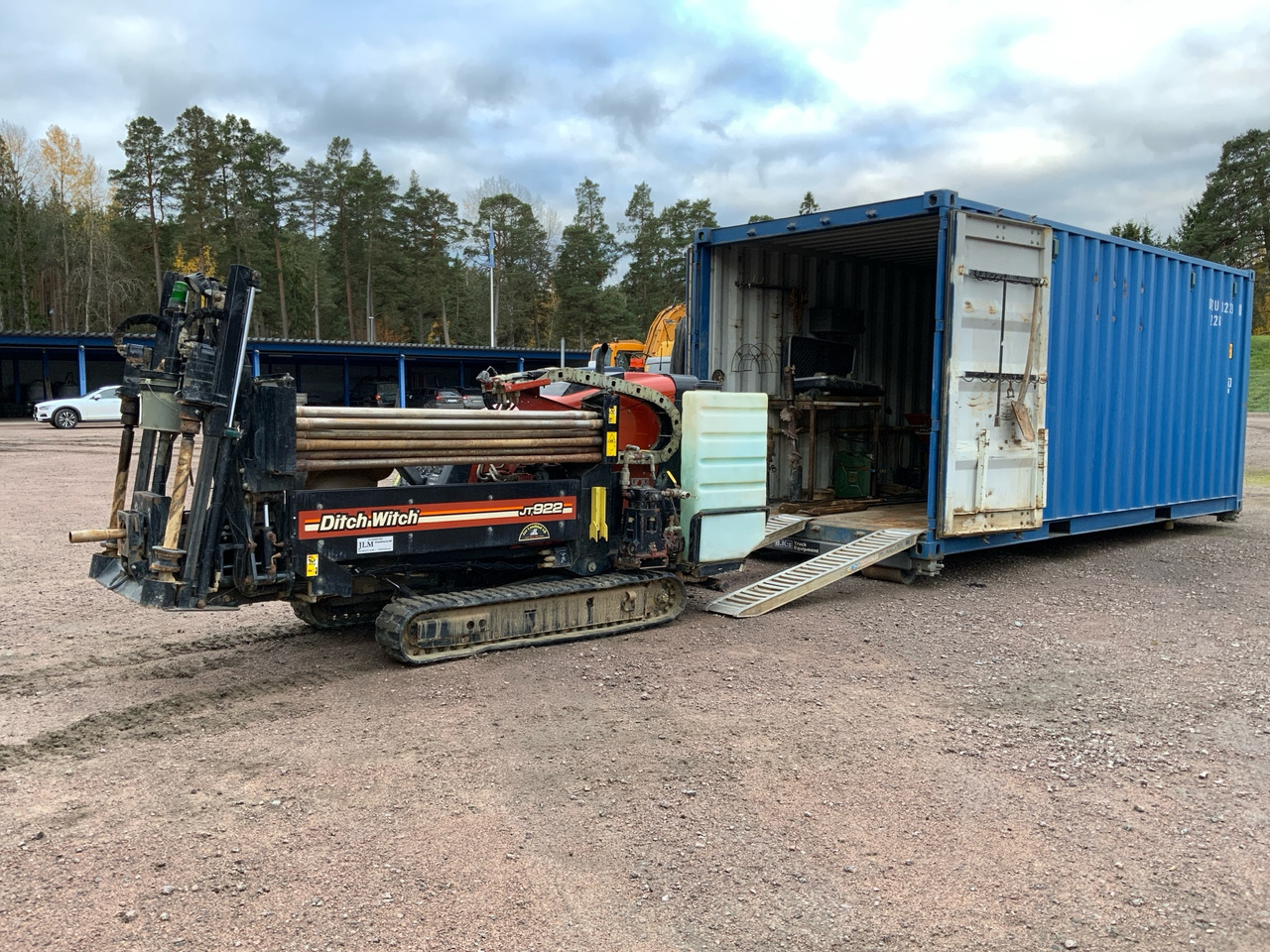 Ditch Witch JT922 - Fúrógép: 1 kép. Ditch Witch JT922 - Fúrógép: 1 kép.