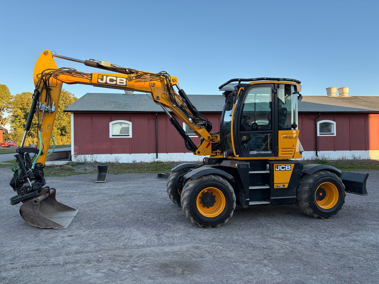 JCB 110W Hydradig - Kotrógép: 1 kép. JCB 110W Hydradig - Kotrógép: 1 kép.