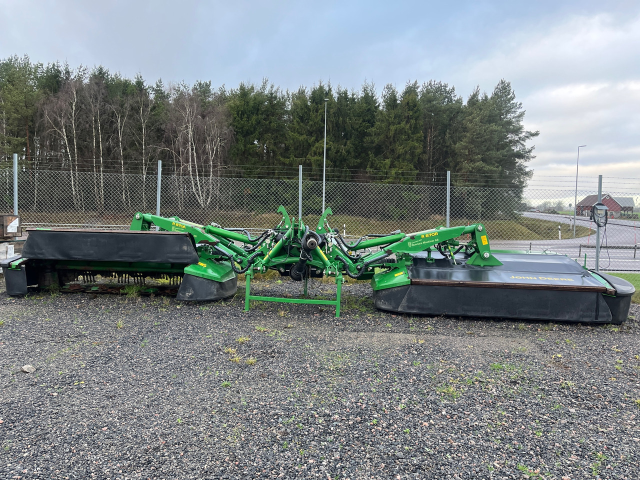 John Deere R870R - Szárzúzó/ Mulcsozó: 1 kép. John Deere R870R - Szárzúzó/ Mulcsozó: 1 kép.