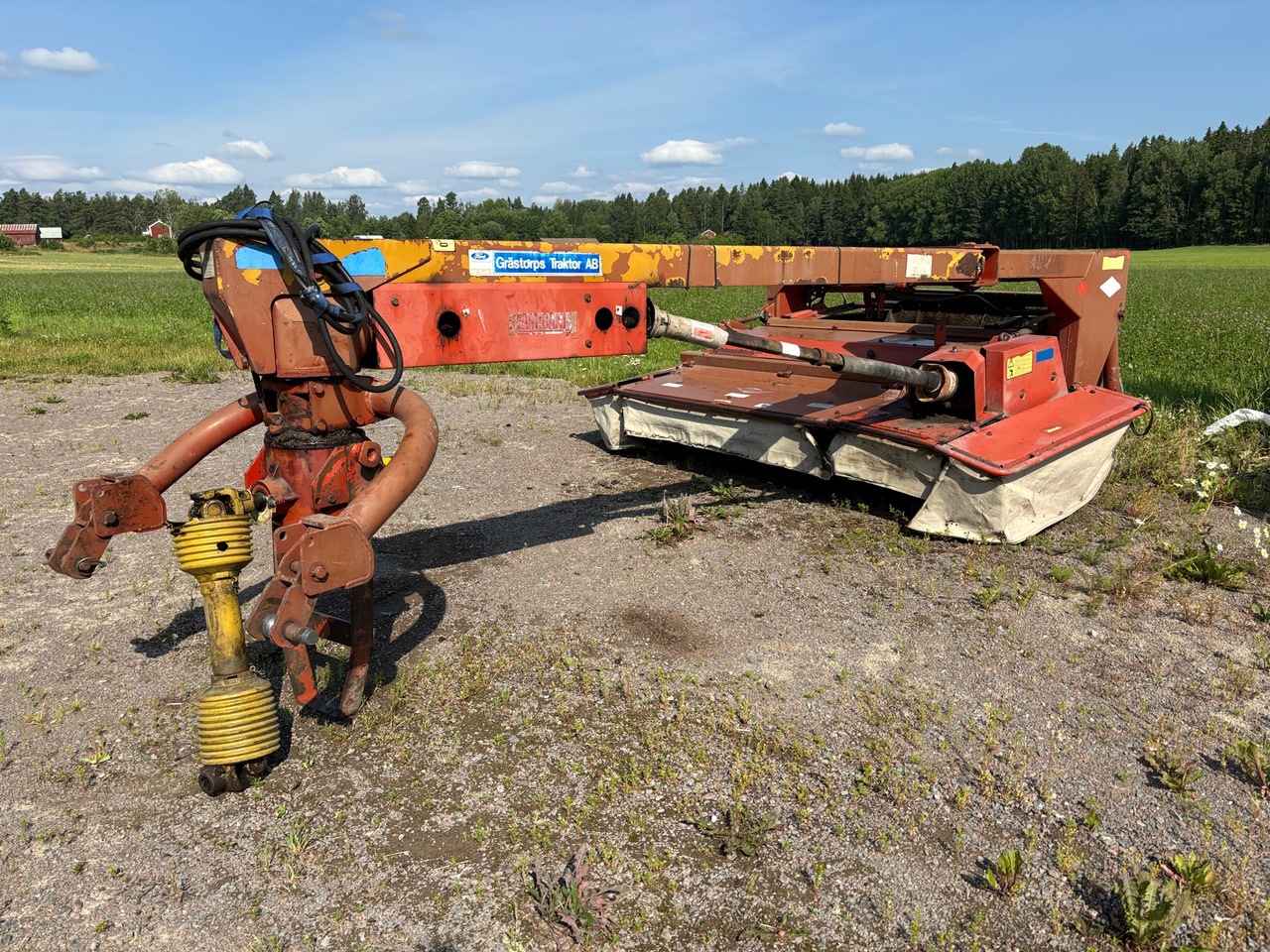 Kuhn FC250G - Szárzúzó/ Mulcsozó: 1 kép. Kuhn FC250G - Szárzúzó/ Mulcsozó: 1 kép.