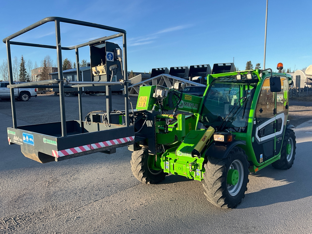 Merlo P27.6 Top - Teleszkópos rakodó: 1 kép. Merlo P27.6 Top - Teleszkópos rakodó: 1 kép.