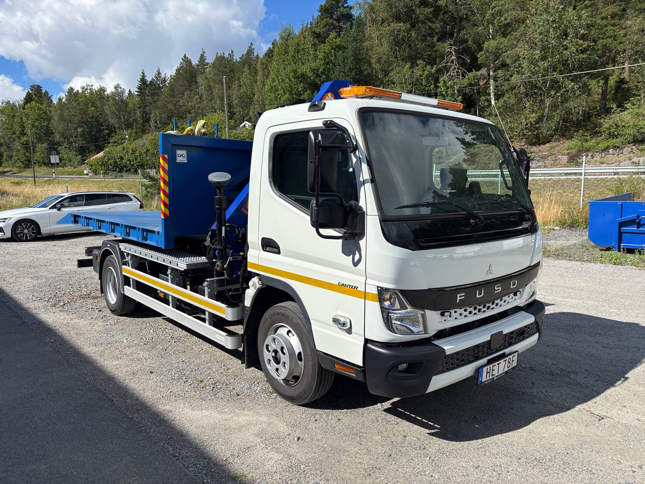 Mitsubishi Fuso Canter 9C18 - Darus autó: 1 kép. Mitsubishi Fuso Canter 9C18 - Darus autó: 1 kép.