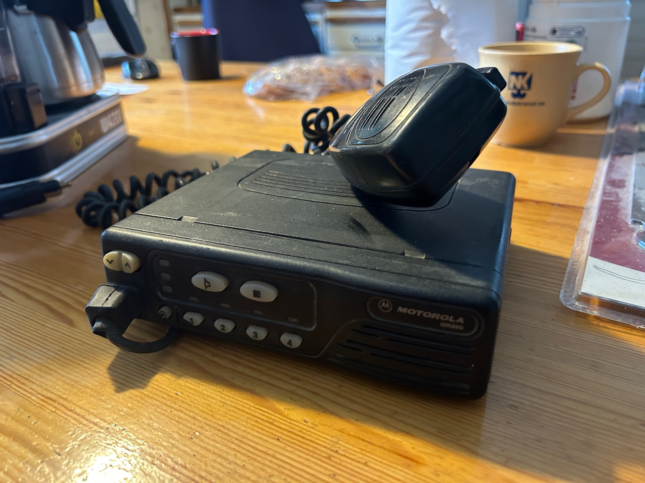 Motorola GM350 - Navigációs rendszer - Teherautó: 1 kép. Motorola GM350 - Navigációs rendszer - Teherautó: 1 kép.