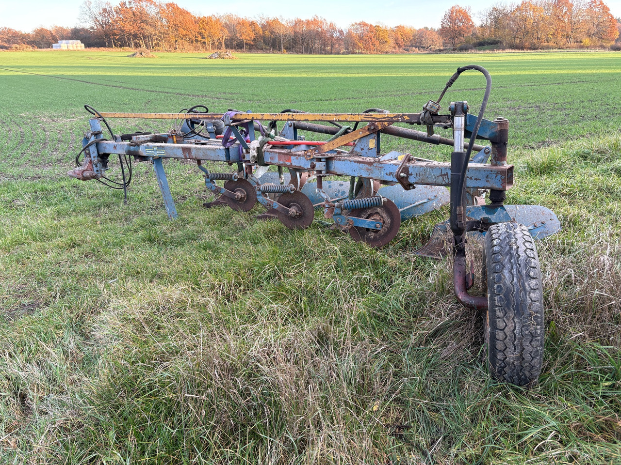 Överum - Eke: 1 kép. Överum - Eke: 1 kép.