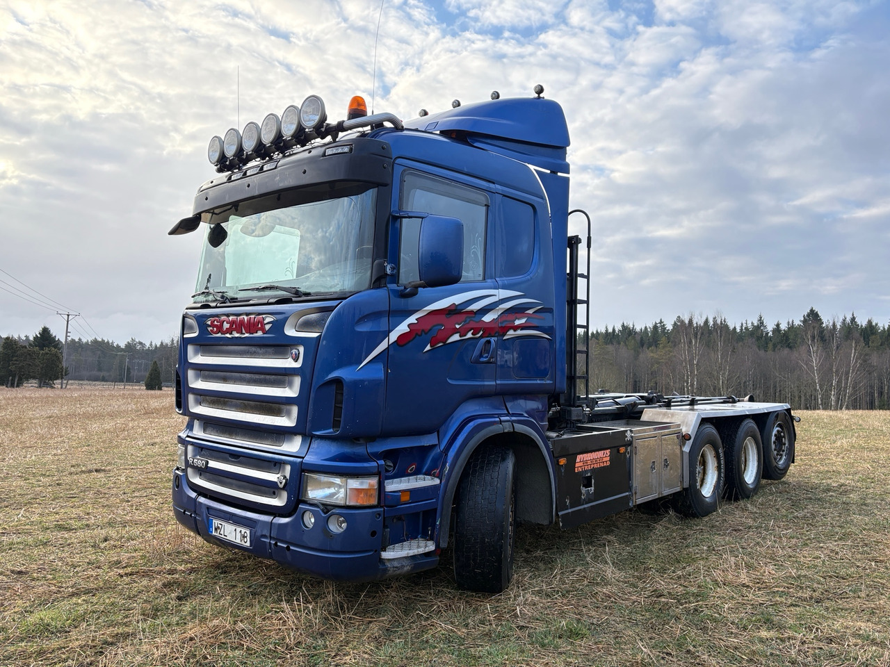 Scania R580 - Horgos rakodó teherautó: 1 kép. Scania R580 - Horgos rakodó teherautó: 1 kép.
