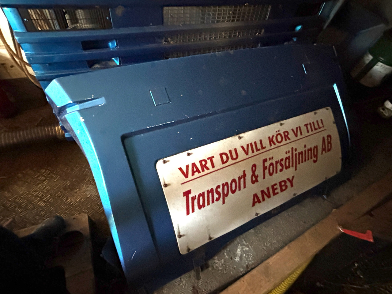 Scania - Légterelő - Teherautó: 1 kép. Scania - Légterelő - Teherautó: 1 kép.