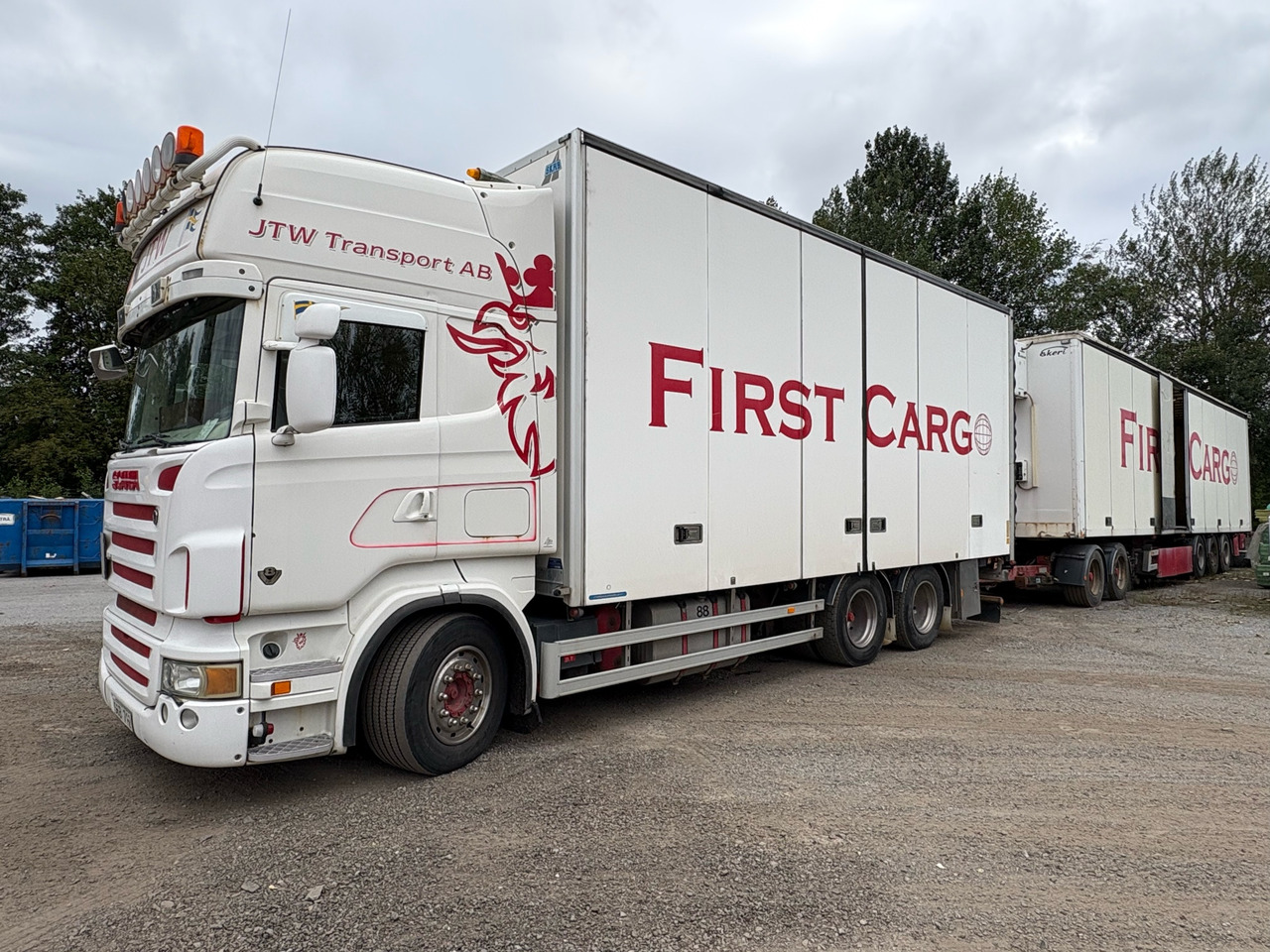 Scania R500LB6X2HNB - Teherautó: 1 kép. Scania R500LB6X2HNB - Teherautó: 1 kép.