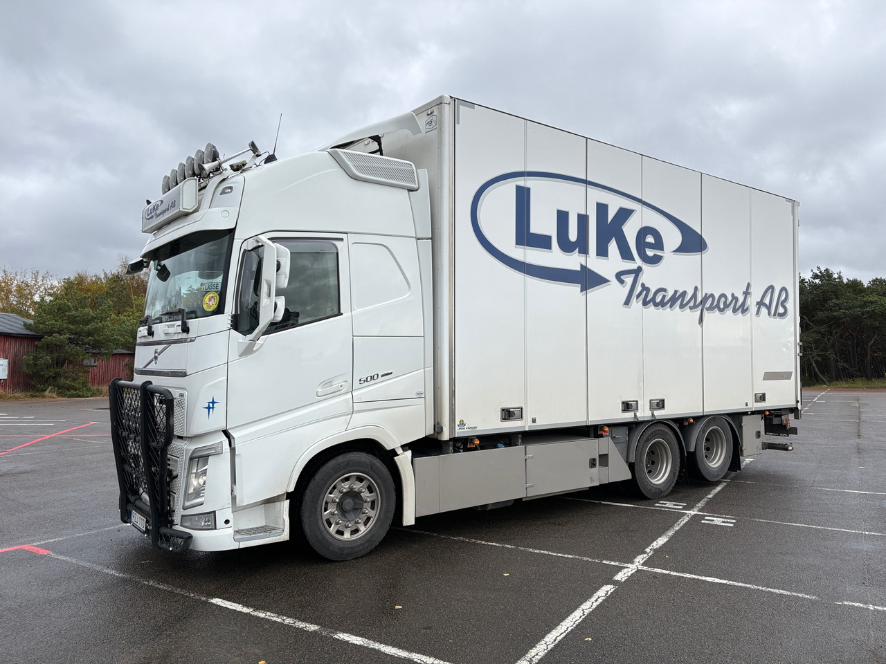 Volvo FH500 - Teherautó: 1 kép. Volvo FH500 - Teherautó: 1 kép.