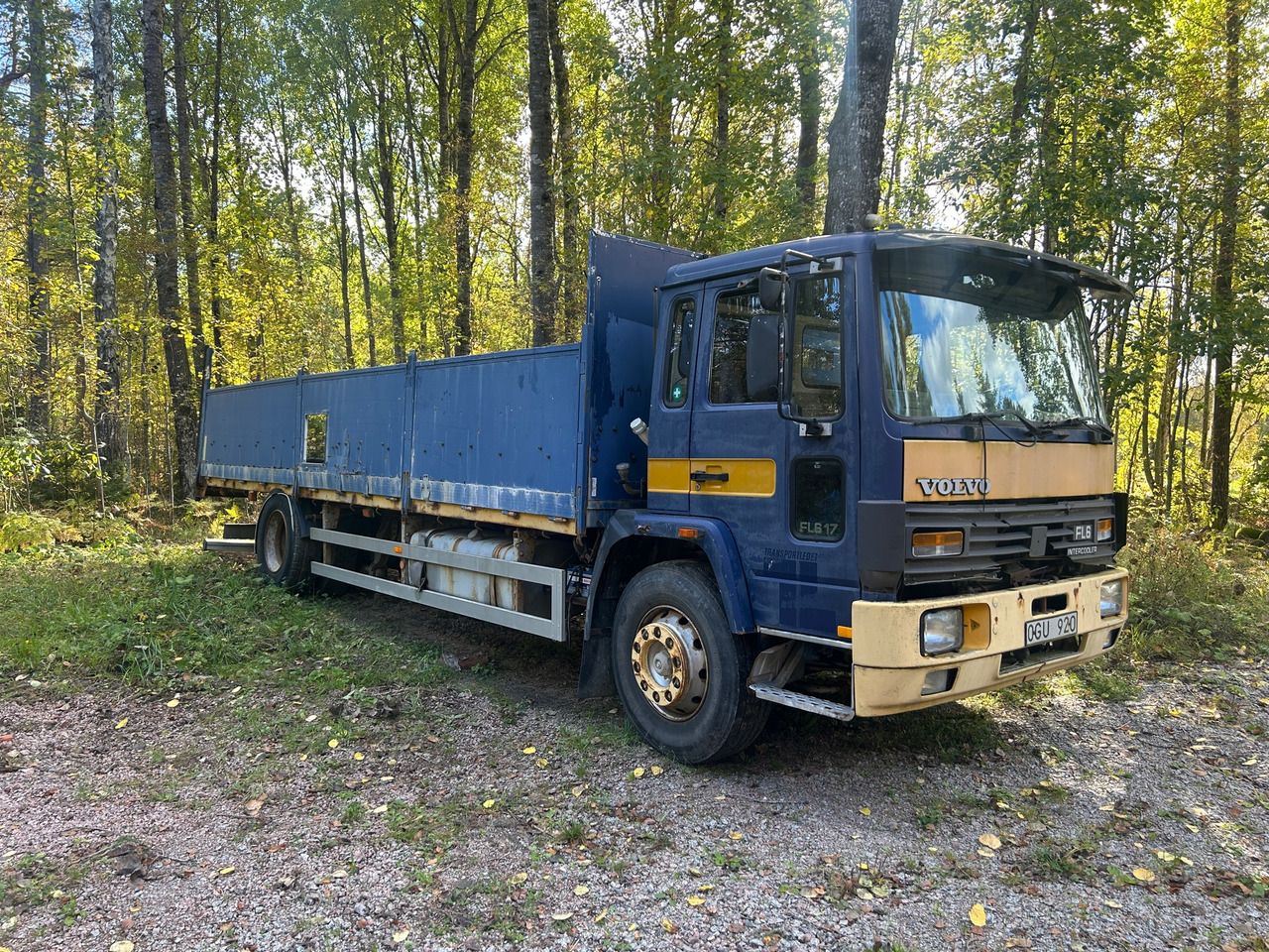 Volvo FL6 - Teherautó: 1 kép. Volvo FL6 - Teherautó: 1 kép.