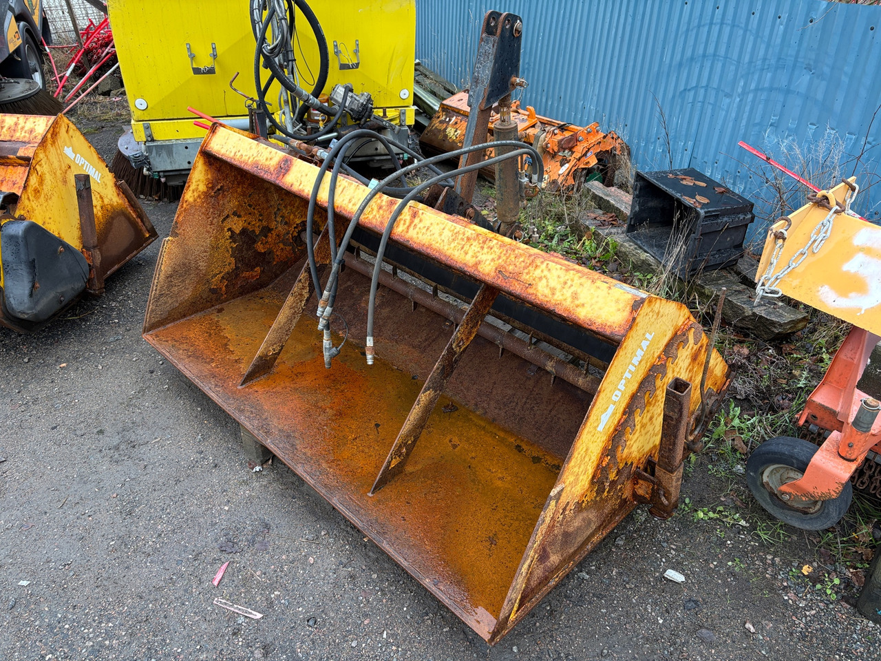 Trejon Optimal SP1000 - Homok-/ Sószóró: 1 kép. Trejon Optimal SP1000 - Homok-/ Sószóró: 1 kép.