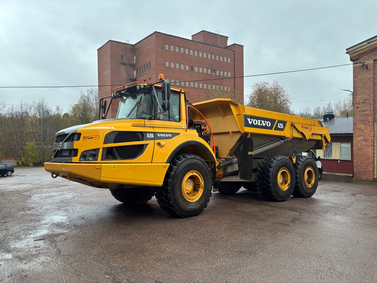 Volvo A25G - Dömper: 1 kép. Volvo A25G - Dömper: 1 kép.
