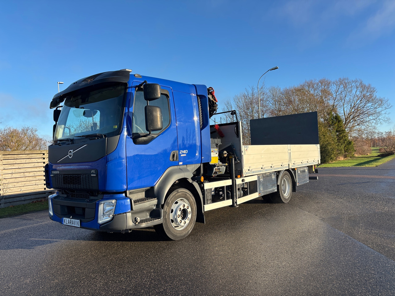 Volvo FL240 - Darus autó: 1 kép. Volvo FL240 - Darus autó: 1 kép.