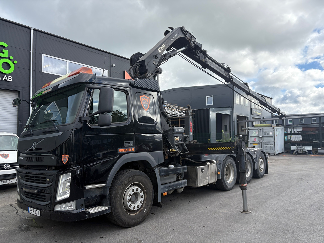 Volvo FM - Darus autó: 1 kép. Volvo FM - Darus autó: 1 kép.