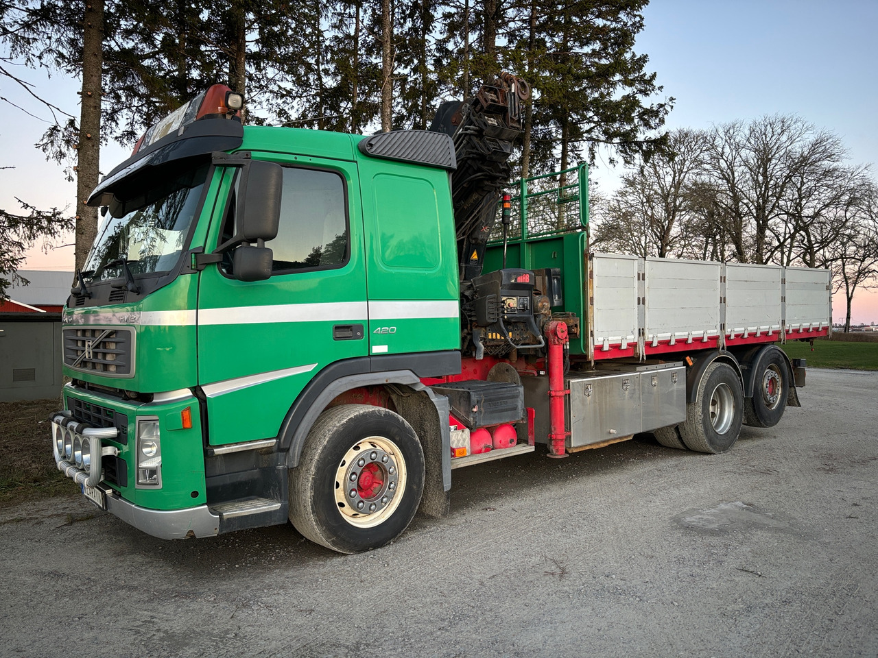 Volvo FM12 - Darus autó: 1 kép. Volvo FM12 - Darus autó: 1 kép.