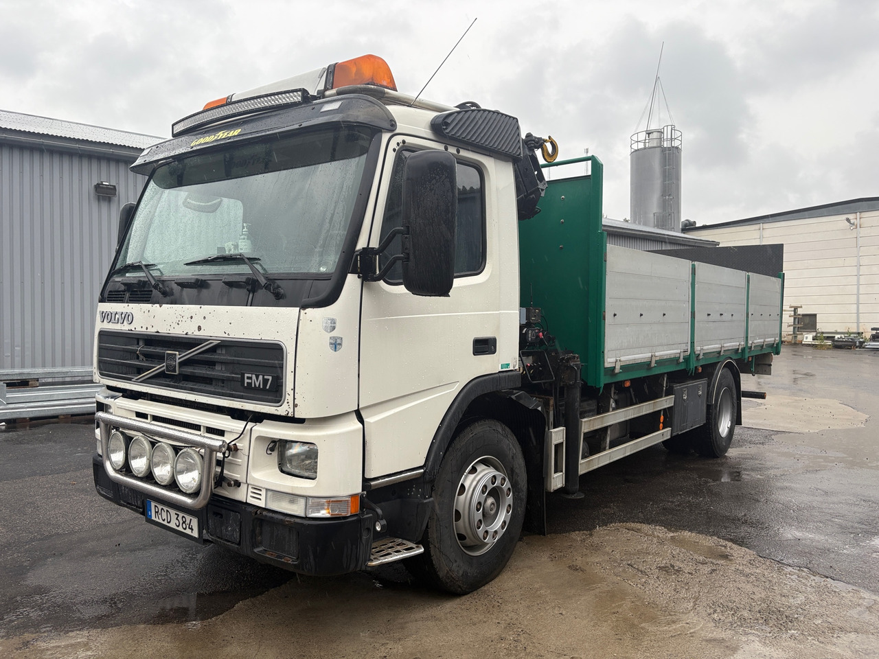 Volvo Fm7 - Darus autó: 1 kép. Volvo Fm7 - Darus autó: 1 kép.