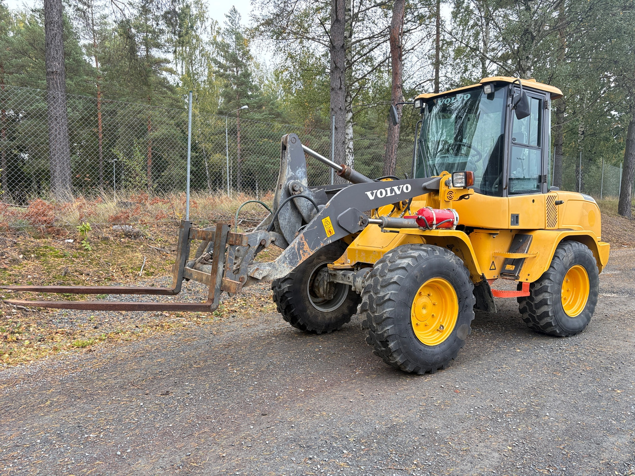 Volvo L35G - Gumikerekes homlokrakodó: 1 kép. Volvo L35G - Gumikerekes homlokrakodó: 1 kép.