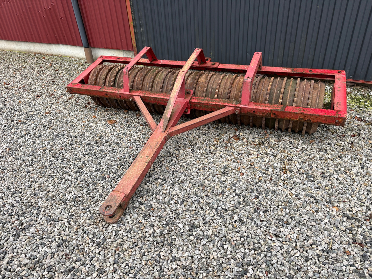 Ysta - Mezőgazdasági hengerek: 1 kép. Ysta - Mezőgazdasági hengerek: 1 kép.