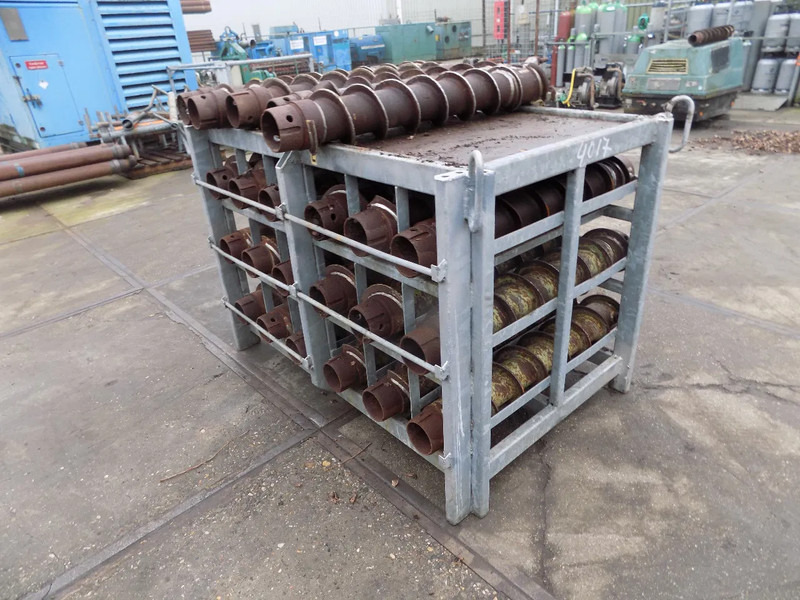 Atlas-Copco holle avegaar - Fúrógép: 4 kép. Atlas-Copco holle avegaar - Fúrógép: 4 kép.