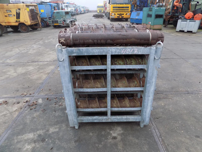 Atlas-Copco holle avegaar - Fúrógép: 2 kép. Atlas-Copco holle avegaar - Fúrógép: 2 kép.