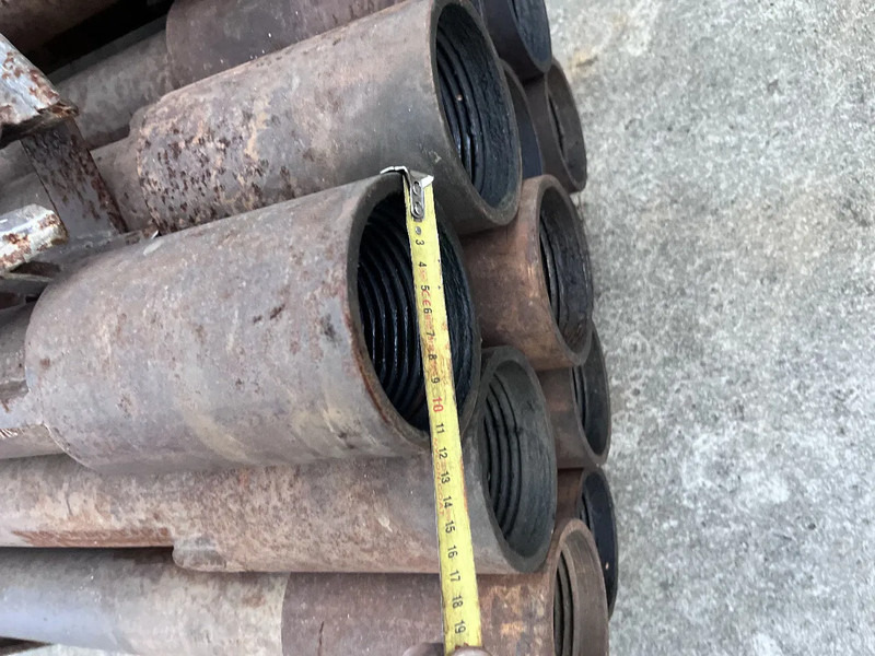 Boorbuizen set Drill string 17x3000mm Boorbuizen set 51 meter diameter 120 mm - Fúrógép: 3 kép. Boorbuizen set Drill string 17x3000mm Boorbuizen set 51 meter diameter 120 mm - Fúrógép: 3 kép.