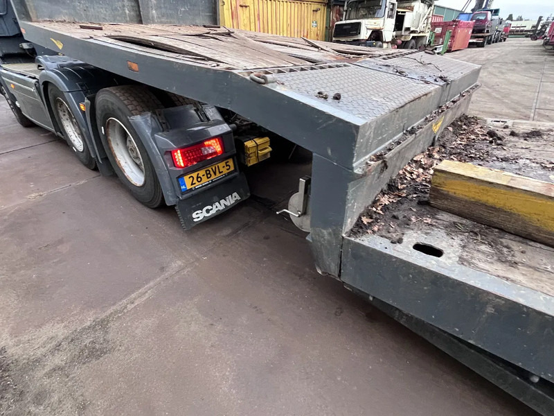 Broshuis E2190 31N 5 - Félpótkocsi mélybölcsős: 3 kép. Broshuis E2190 31N 5 - Félpótkocsi mélybölcsős: 3 kép.