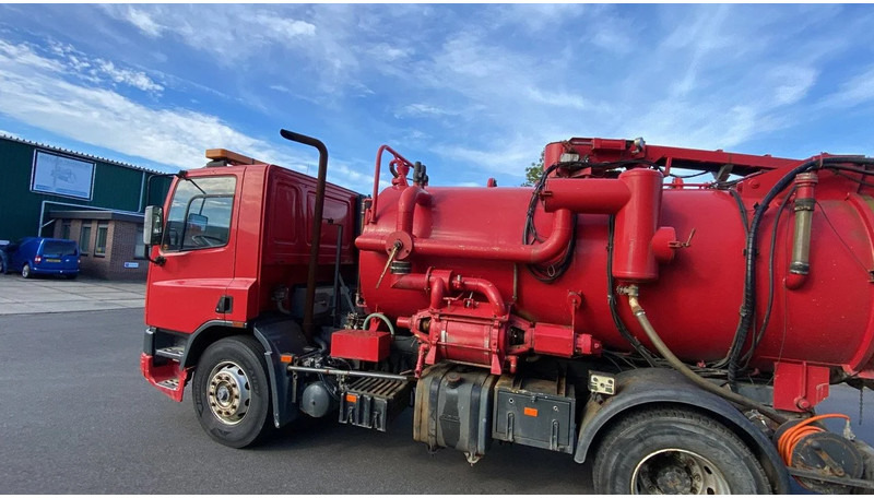 DAF 75.240 AE75RC - Szippantós autó: 3 kép. DAF 75.240 AE75RC - Szippantós autó: 3 kép.