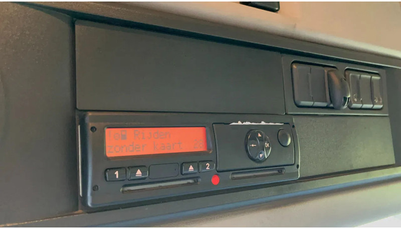 DAF XF 440 Daf XF106 Chassis cabine clean euro6 lízing DAF XF 440 Daf XF106 Chassis cabine clean euro6: 13 kép.