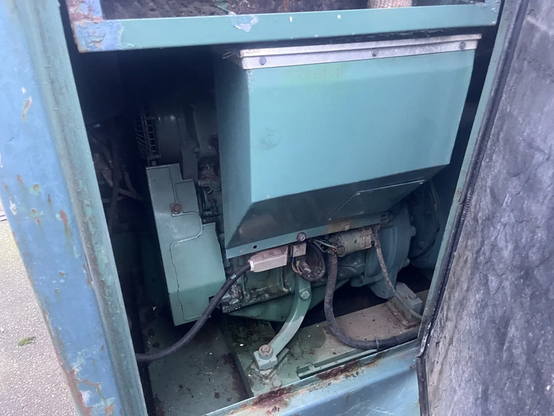 Eekels pompset Deutz 1011 met varisco pomp - Vízszivattyú: 4 kép. Eekels pompset Deutz 1011 met varisco pomp - Vízszivattyú: 4 kép.