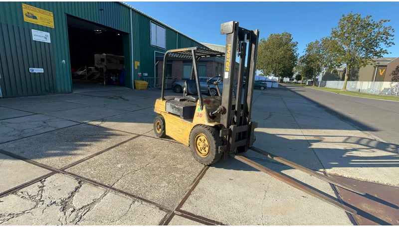 Hyster H50 Diesel Hyster H50 diesel - Dízel targonca: 1 kép. Hyster H50 Diesel Hyster H50 diesel - Dízel targonca: 1 kép.