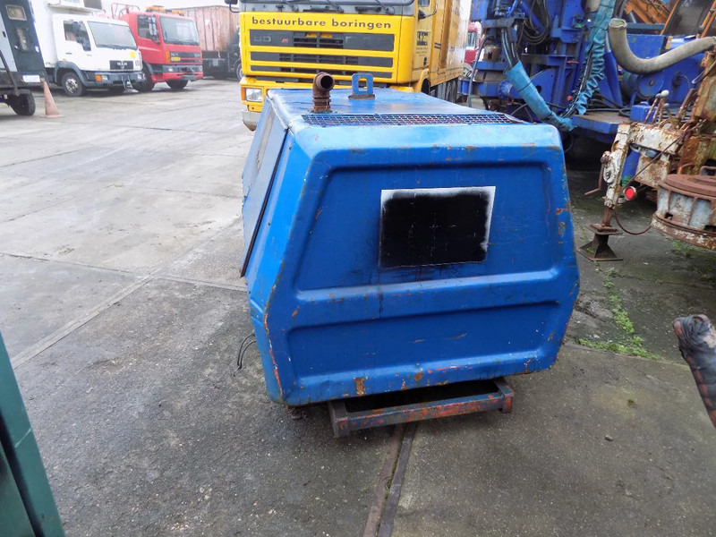 Ingersoll Rand Ingersoll rand P175W compressor met deutz P175W compressor met deutz - Légkompresszor: 4 kép. Ingersoll Rand Ingersoll rand P175W compressor met deutz P175W compressor met deutz - Légkompresszor: 4 kép.