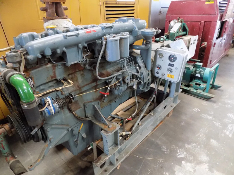 MAN generator 120 kva - Áramfejlesztő: 2 kép. MAN generator 120 kva - Áramfejlesztő: 2 kép.