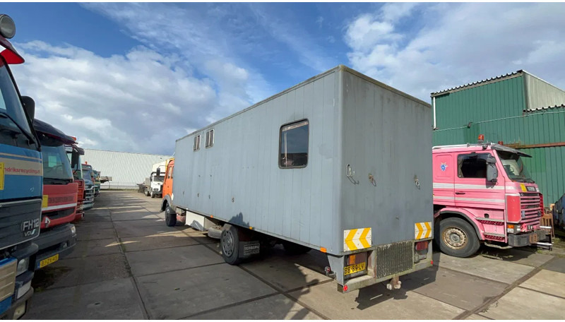 Mercedes-Benz NG Mercedes benz NG 1213 Box truck - Dobozos felépítményű teherautó: 3 kép. Mercedes-Benz NG Mercedes benz NG 1213 Box truck - Dobozos felépítményű teherautó: 3 kép.