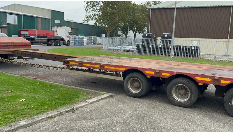 Nooteboom OSD-48-03-V/L - Félpótkocsi mélybölcsős: 2 kép. Nooteboom OSD-48-03-V/L - Félpótkocsi mélybölcsős: 2 kép.