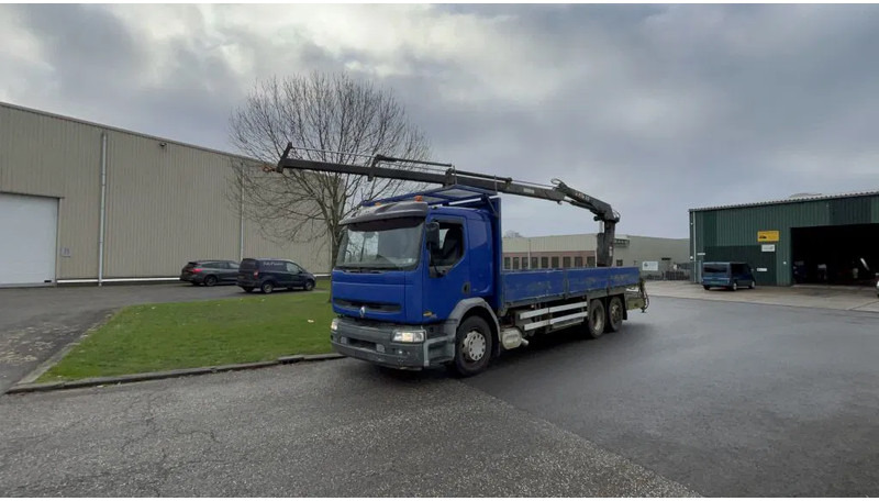Renault Premium 320 Premium 320 Dci - Platós teherautó, Darus autó: 1 kép. Renault Premium 320 Premium 320 Dci - Platós teherautó, Darus autó: 1 kép.