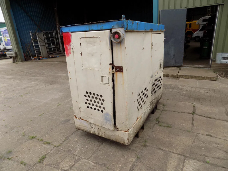 Lister generator aggregaat lister - Áramfejlesztő: 4 kép. Lister generator aggregaat lister - Áramfejlesztő: 4 kép.