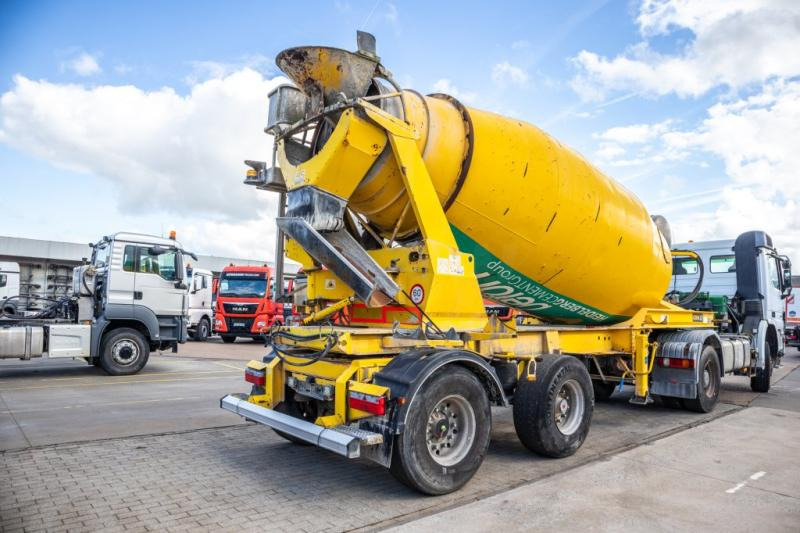 Cifa BETON MIXER/MALAXEUR/MISCHER-12M3- STEERING AXLE - Betonkeverő félpótkocsi: 3 kép. Cifa BETON MIXER/MALAXEUR/MISCHER-12M3- STEERING AXLE - Betonkeverő félpótkocsi: 3 kép.
