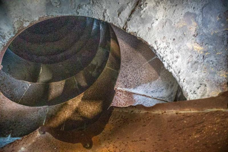 Betonkeverő félpótkocsi DE BUF BETON MIXER/MALAXEUR/MISCHER 12M3: 8 kép.