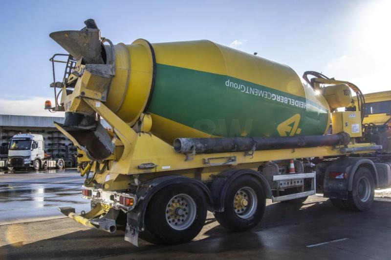DE BUF MIXER/MALAXEUR/MISCHER-10M3 (gestuurd/gelenkt/dir./steering) - Betonkeverő félpótkocsi: 4 kép. DE BUF MIXER/MALAXEUR/MISCHER-10M3 (gestuurd/gelenkt/dir./steering) - Betonkeverő félpótkocsi: 4 kép.