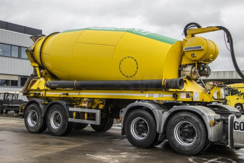 Liebherr LIEBHERR BETON MIXER/MALAXEUR/MISCHER-12M³ - Betonkeverő félpótkocsi: 2 kép. Liebherr LIEBHERR BETON MIXER/MALAXEUR/MISCHER-12M³ - Betonkeverő félpótkocsi: 2 kép.