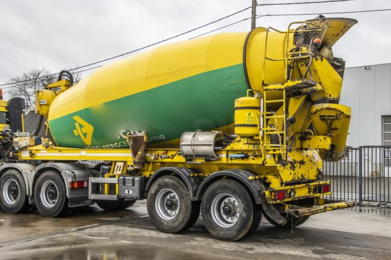 Liebherr LIEBHERR BETON MIXER/MALAXEUR/MISCHER-12M³ - Betonkeverő félpótkocsi: 5 kép. Liebherr LIEBHERR BETON MIXER/MALAXEUR/MISCHER-12M³ - Betonkeverő félpótkocsi: 5 kép.