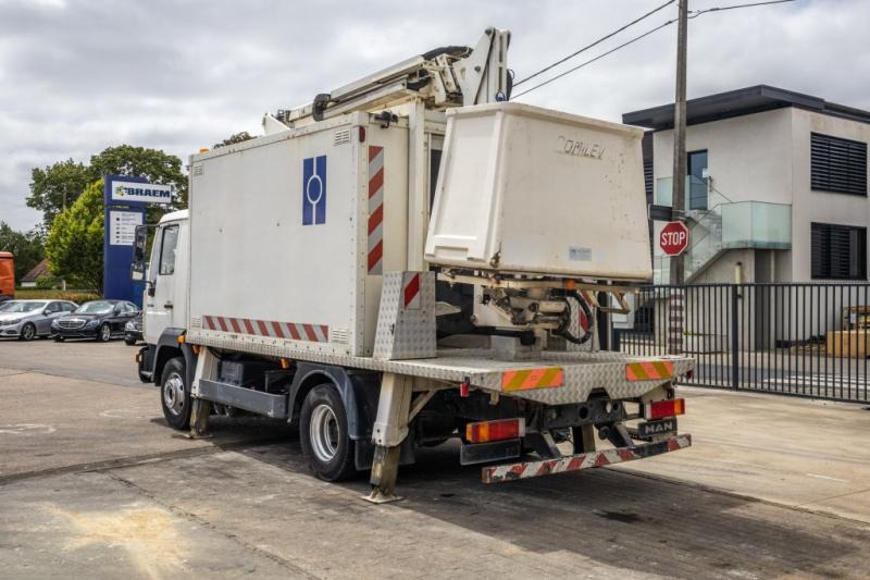 MAN LE 12.180 - COMILEV EN170TPC - Emelőkosaras teherautó: 4 kép. MAN LE 12.180 - COMILEV EN170TPC - Emelőkosaras teherautó: 4 kép.