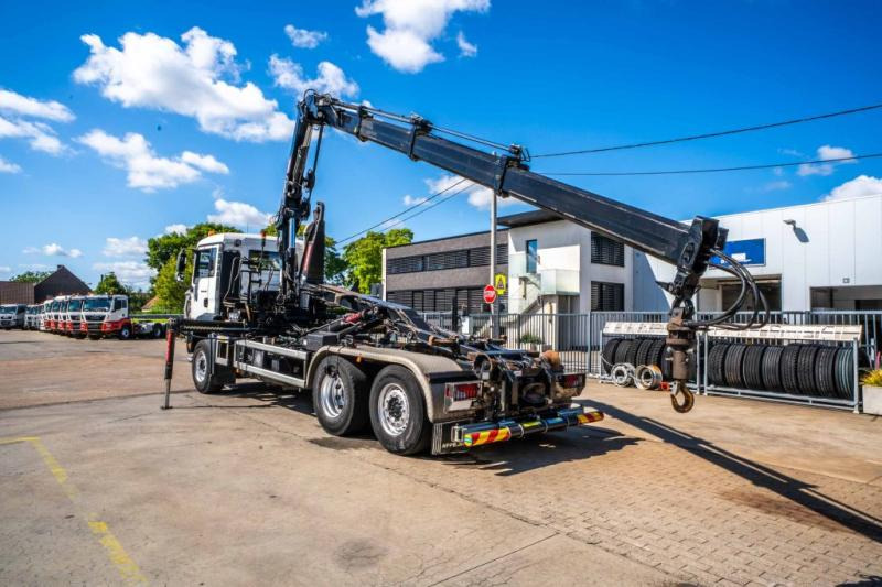 MAN TGA 26.320 BL -6X2-4+HIAB 122 E3 HIDUO - Horgos rakodó teherautó, Darus autó: 5 kép. MAN TGA 26.320 BL -6X2-4+HIAB 122 E3 HIDUO - Horgos rakodó teherautó, Darus autó: 5 kép.