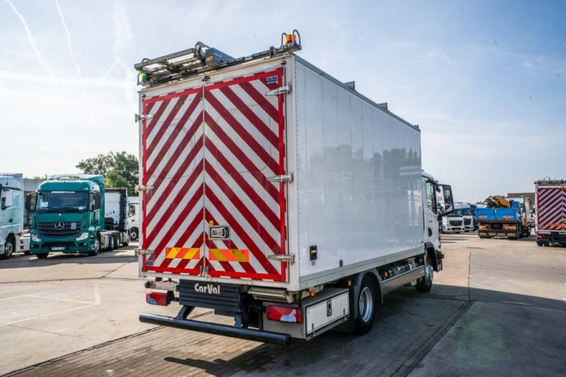 MAN TGL 10.190 BL - CARVAL INBOUW - Dobozos felépítményű teherautó: 4 kép. MAN TGL 10.190 BL - CARVAL INBOUW - Dobozos felépítményű teherautó: 4 kép.