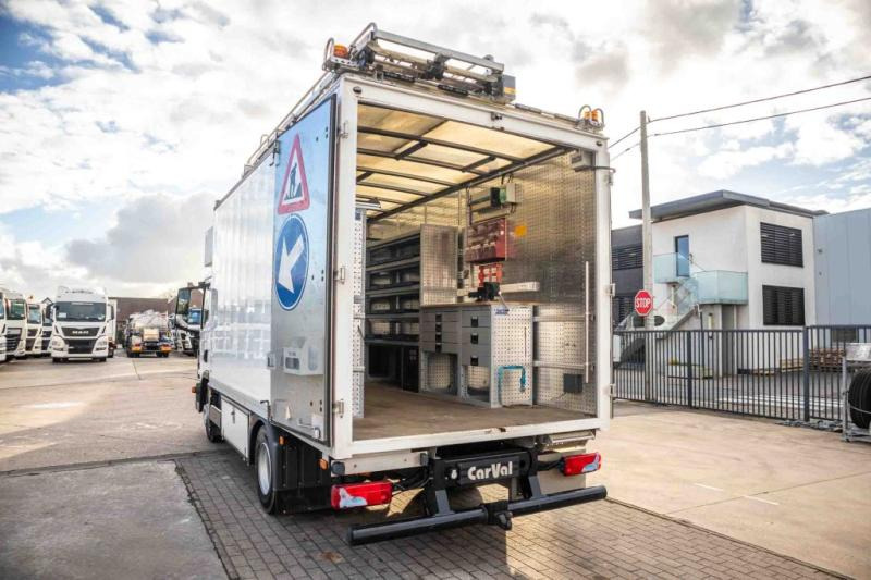 MAN TGL 10.190 BL - CARVAL INBOUW - Dobozos felépítményű teherautó: 3 kép. MAN TGL 10.190 BL - CARVAL INBOUW - Dobozos felépítményű teherautó: 3 kép.