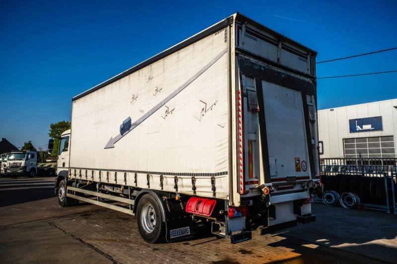 MAN TGM 18.340 BL+DHOLLANDIA - Ponyvás teherautó: 5 kép. MAN TGM 18.340 BL+DHOLLANDIA - Ponyvás teherautó: 5 kép.